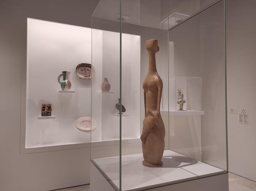 Malaga: Old Tour Walking Tour w/Cathedral & Picasso Museum - Picasso Museum Malaga: Art History in Plain Language (Cubism Help Included)