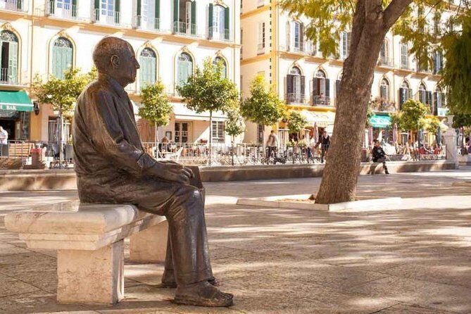 Málaga Picasso Museum Private Guided Tour - Should you book the Málaga Picasso Museum Private Guided Tour?