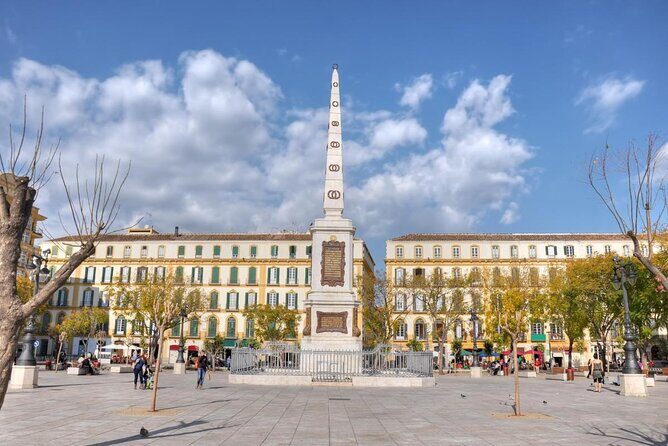 Malaga : Private Custom Walking Tour with A Guide (Private Tour) - Key things to look for before you go