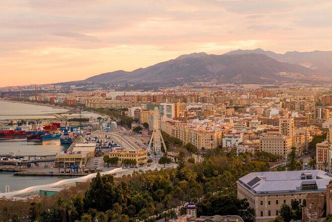 Malaga : Private Custom Walking Tour with A Guide (Private Tour) - Getting picked up: the easiest start to a walking day