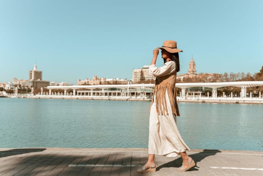 Málaga: Professional Photoshoot and City Tour - The practical stuff that makes or breaks the hour