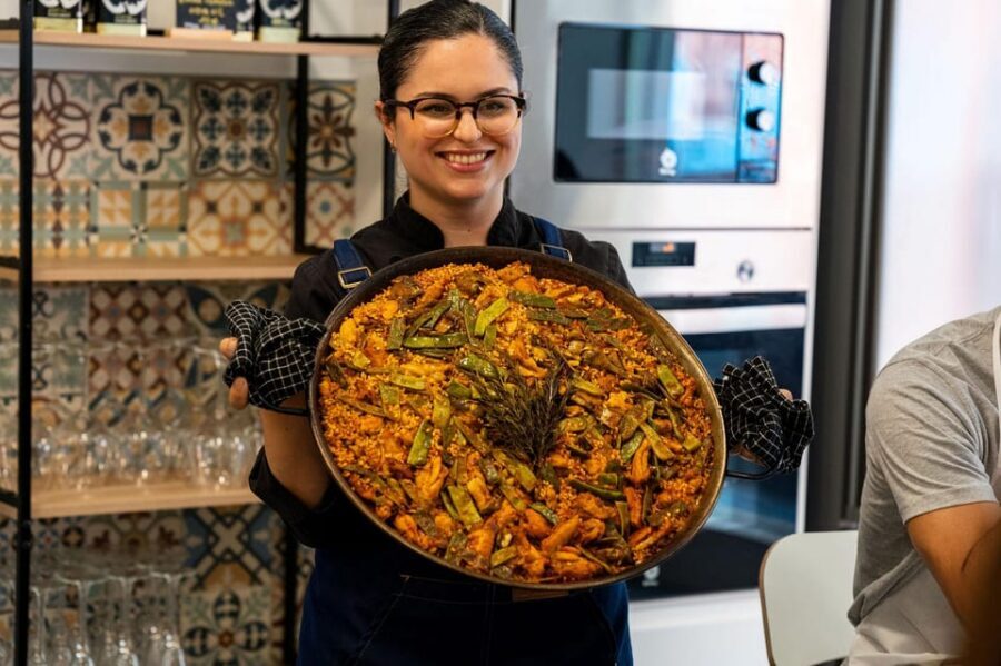 Málaga: Spanish Cooking Workshop with Paella and Sangria - Meet Laura and Diego: Two Culinary Backgrounds in One Kitchen