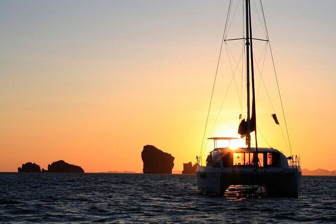Malaga Sunset Cruise and Restaurant Dinner - Key Highlights Worth Your Time