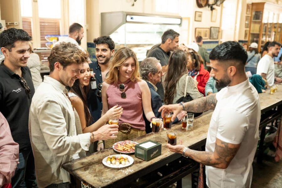 Málaga: Tapas, Wine & Rooftops Private Tour - Key things that make this Malaga tapas tour worth your time