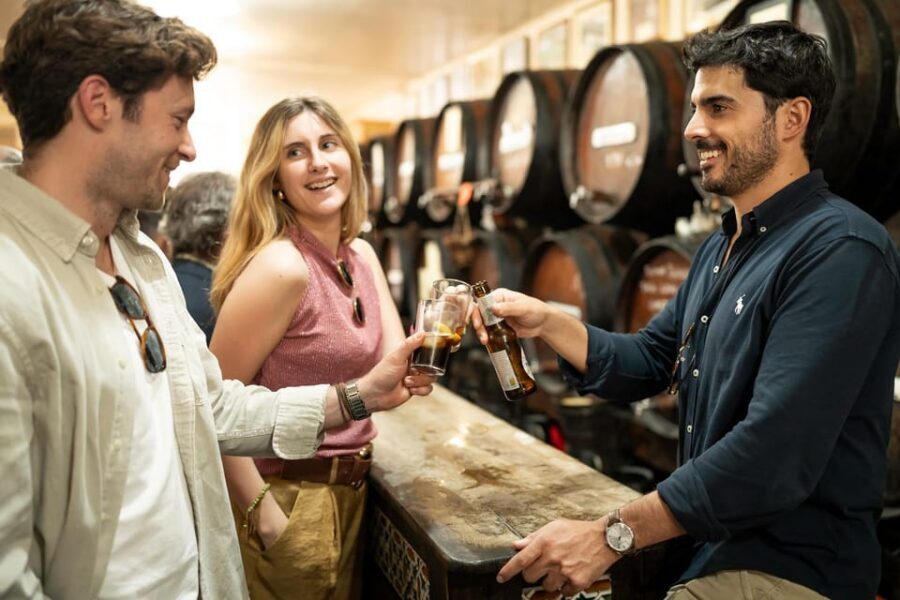 Málaga: Tapas, Wine & Rooftops Private Tour - Four tapas and wine pairings: what you’ll actually taste