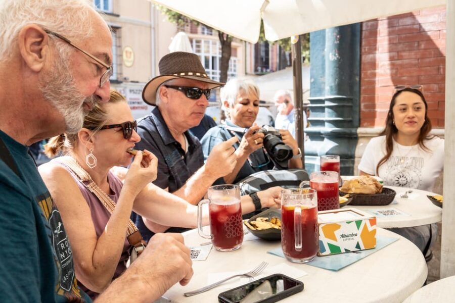 Malaga: Taste-of-Spain Walking Food Tour - Calle Larios warm-up: a famous start that sets the tone