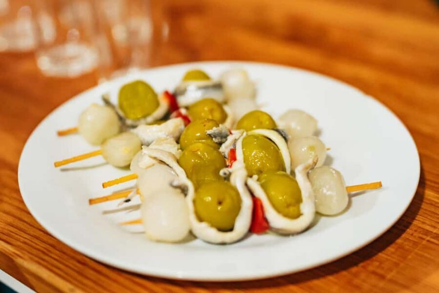 Malaga's tradition and tapas tour with Official Guide - Price and Value: What $85 Buys (and What You’re Avoiding)