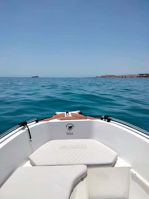 MANGO BOAT - Unlicensed boat in Puerto Banús - Choosing Your Time: 1 to 8 Hours and What You’ll Gain