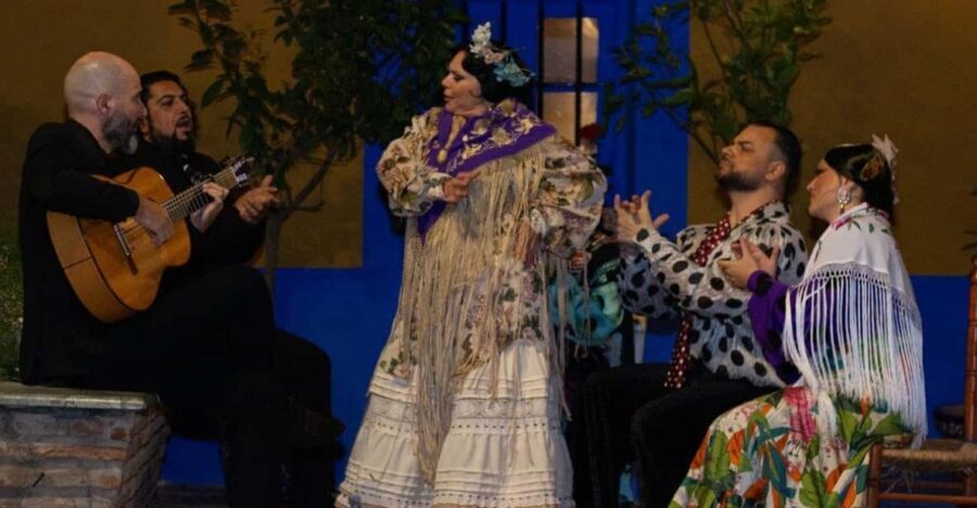 Marbella: Flamenco Show with a Drink - Make it work in your Marbella evening: timing and pairing ideas