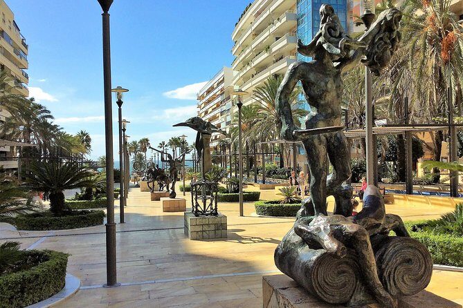 Marbella: group walking Tour - Practical planning: shoes, weather, and how to move smart