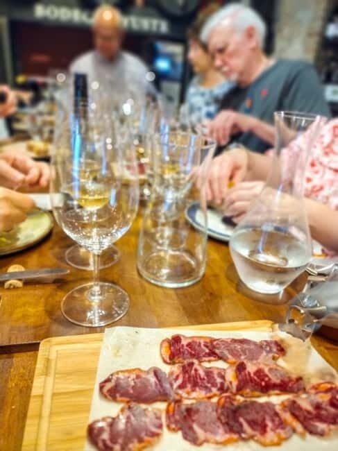 Marbella: Hidden Taverns, Tapas & Wine in the Old Town - Culture through food: religion, history, and why it’s more than dinner