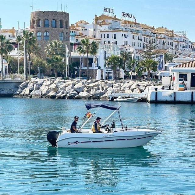 Marbella: Self-Drive Boat Rental - Puerto Banús Time: Photo Stops, Swim Breaks, and Dolphin Watching Chances