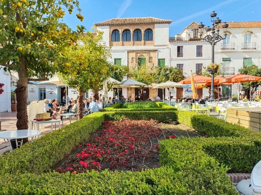 Marbella: Sightseeing Walking Tour - Castilian Buildings and the Modern-Age Shift in Feel
