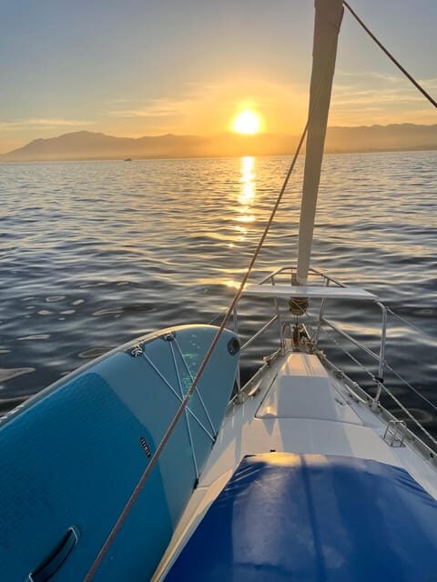 Marbella: Sunset Luxury Sailing Cruise in Puerto Banús - Where You Meet Velero Inquieto (And Why It Can Matter)