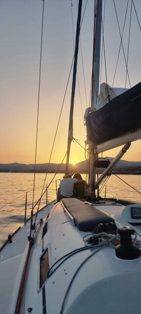 Marbella: sunset sailboat trip Drinks-Snacks,2 hour - The Marbella sunset sail: what this 2-hour trip is really like
