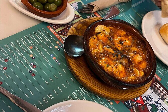 Marbella Tapas Tour - Drinks, History, and the Guide Factor