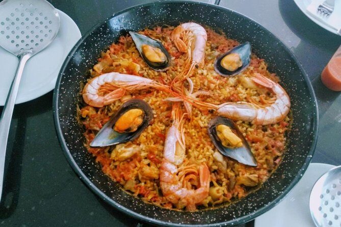 Paella Cooking Class in Malaga - Gazpacho First: A Calm Start with Real Texture