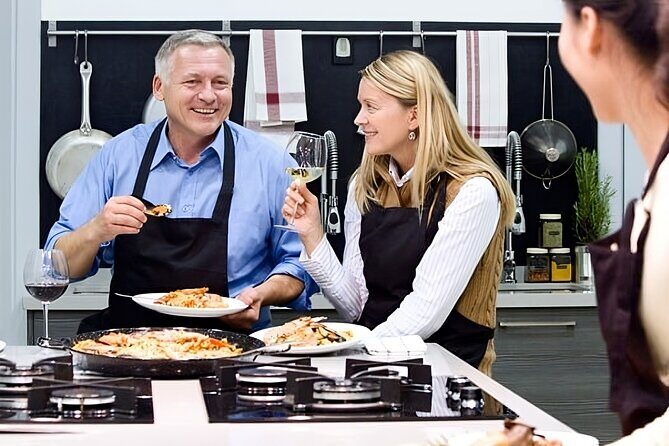 Paella Cooking Class with English Guide in Malaga - Key highlights to look forward to