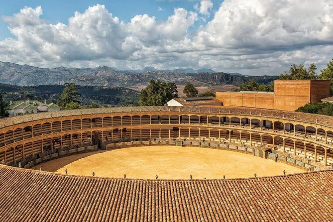 Private Day Trip to Ronda from Malaga with Driver-Guide - Lunch and free time: use the 2 hours to match your style
