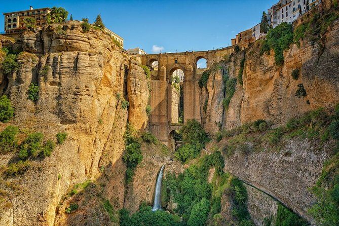 Private Day Trip to Ronda from Malaga with Driver-Guide - From Malaga to Ronda: getting there without wasting your mood