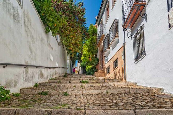 Private Day Trip to Ronda from Marbella - Lunch, coffee, and shopping: plan for it because the tour won’t