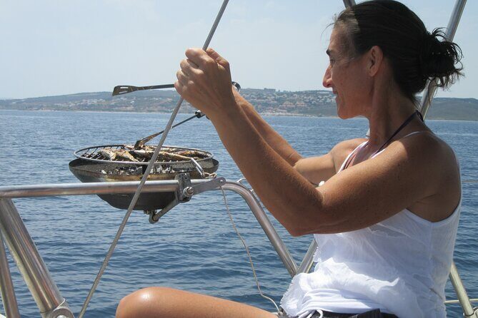 Private Sailing - dolphin Experience Estepona - drink & food - 4h - Ceuta, Gibraltar, Smir Park, and M’diq: what each stop could mean for your day