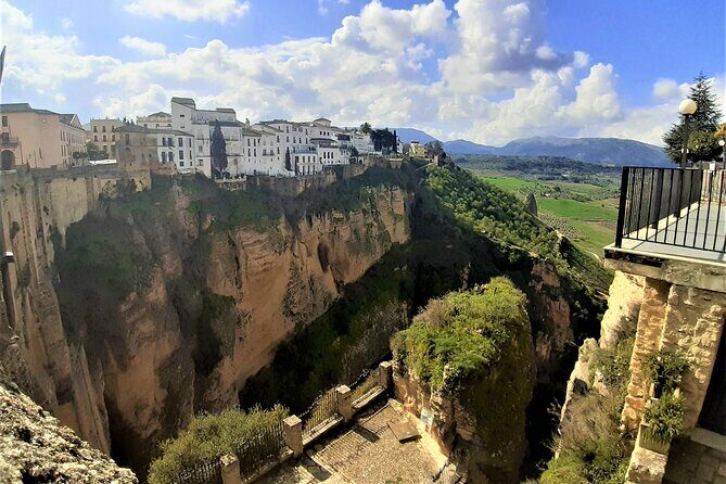 Private tour in Ronda with hotel or shore pickup on Costa del Sol - The Free Time Window: Make It Yours