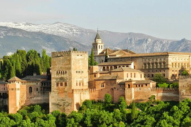 Private Tour to La Alhambra de Granada from Malaga - Key things to know before you go