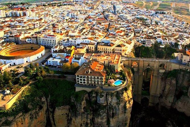 Ronda Historical Walking Tour with Bullring Entrance - Key Highlights You’ll Actually Feel on the Walk