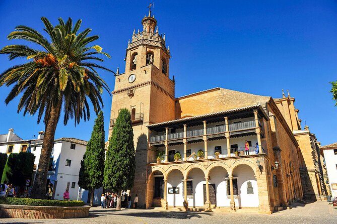 Ronda Old Town Walking Tour with Audioguide on Your Smartphone - Spain Square and the Royal Cavalry bullring area