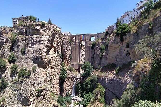 Ronda & Setenil de las Bodegas, land of contrasts / Semi-Private - Who should book this tour (and who might skip it)