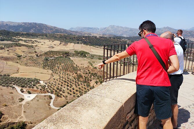 Ronda, the dreamt city: Private Walking Tour - A Tranquil Pocket in the City Cliffs