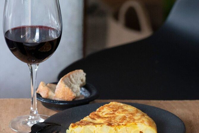 Self Guided Wine and Tapas Walking Tour - What you get for the price: six tapas, six wines, plus lunch