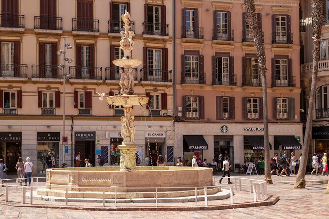 Sightseeing Quest Experience in Malaga - Key highlights at a glance