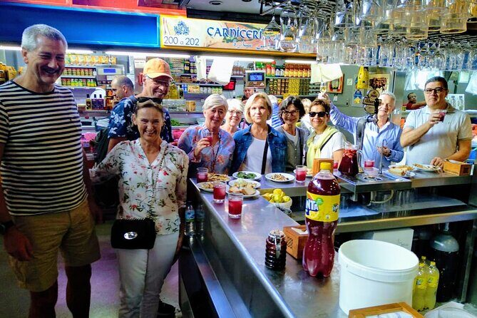 Taste of Malaga Tour : Tapas, History and Local Customs - Starting at Calle Marqués de Larios: The Easy First Steps