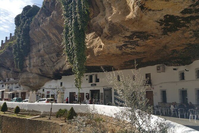 Tour in Ronda with Guided Visit and Setenil de las Bodegas - From Malaga to Ronda and Setenil: a no-car Andalusia day