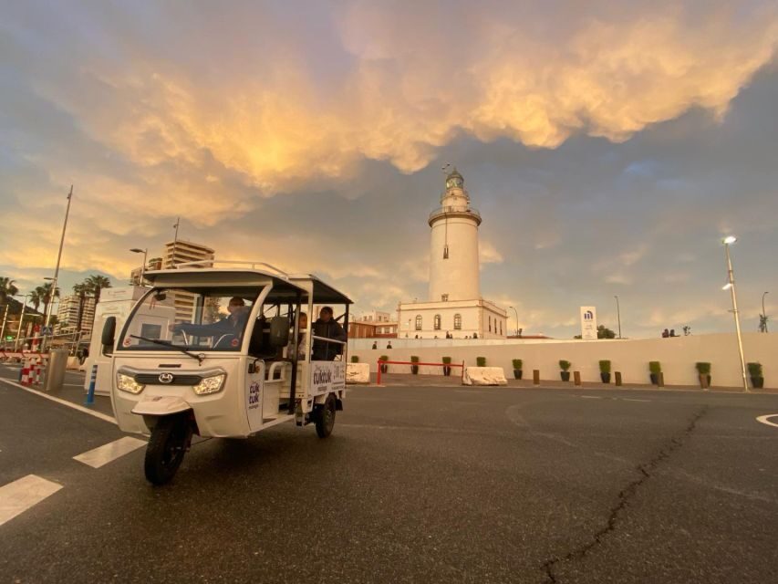 Tour TukTuk Málaga - The Start Point Near Farola Square (And How Not to Miss It)