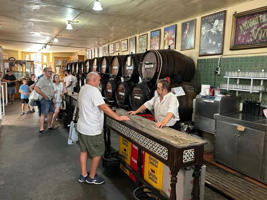 Ultimate Malaga: History and Tapas All Included - Walking style and the 4-hour rhythm