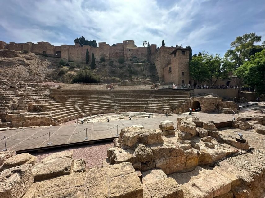 Ultimate Malaga: History and Tapas All Included - Who should book Ultimate Málaga