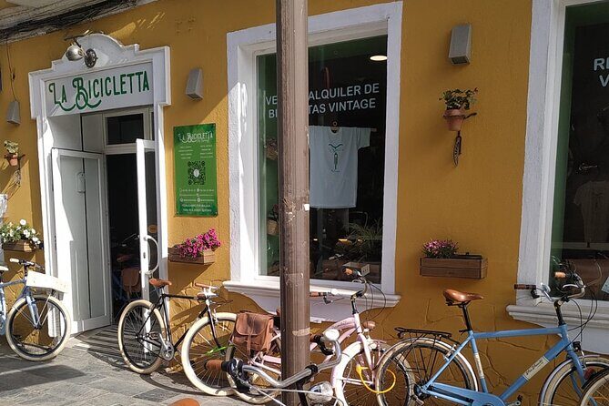 Vintage Style Bike Rental in Malaga - The one-day ride plan: stretching 9 hours without burning out