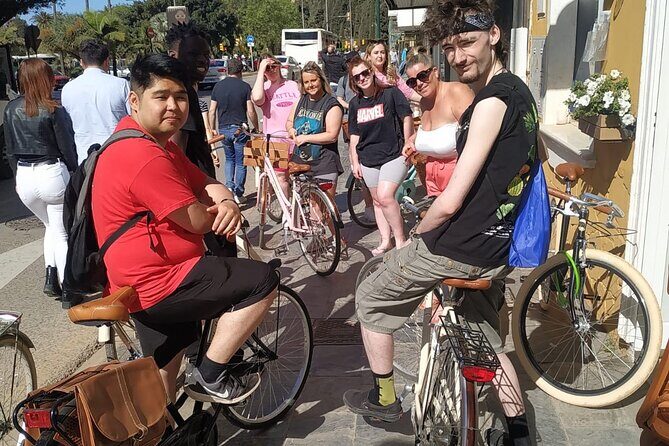 Vintage Style Bike Rental in Malaga - Before you ride: do a quick bike-fit check