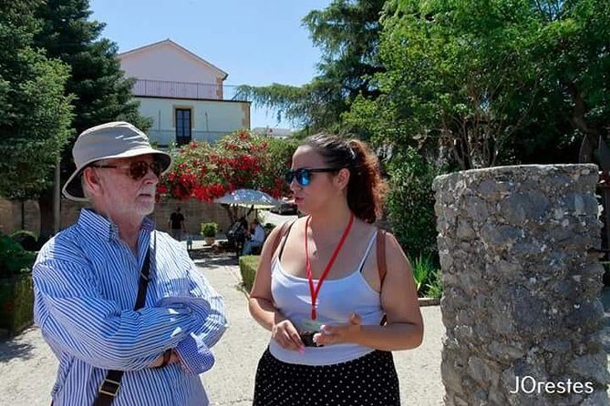 Visita Guiada Ronda - A ceramic tribute, plus an 1800s palace-feeling break
