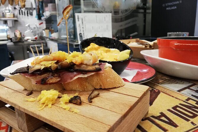 Wine and Tapas walking Tour in Malaga - What You Eat and Drink (And the Non-Alcohol Options)